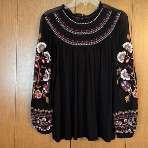Akemi + Kim Embroidered Top